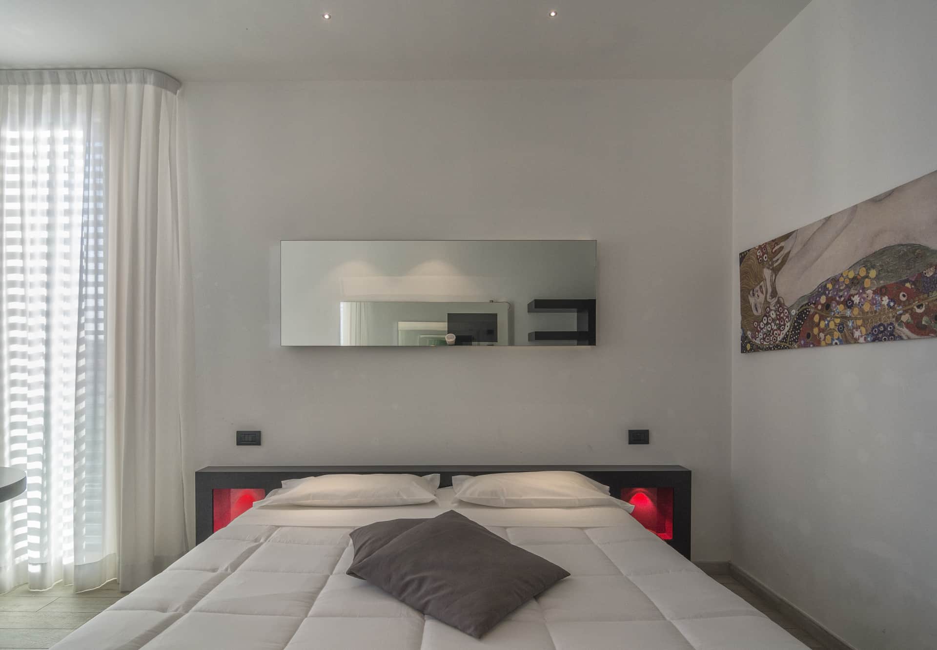 Blue Shades ApartHotel