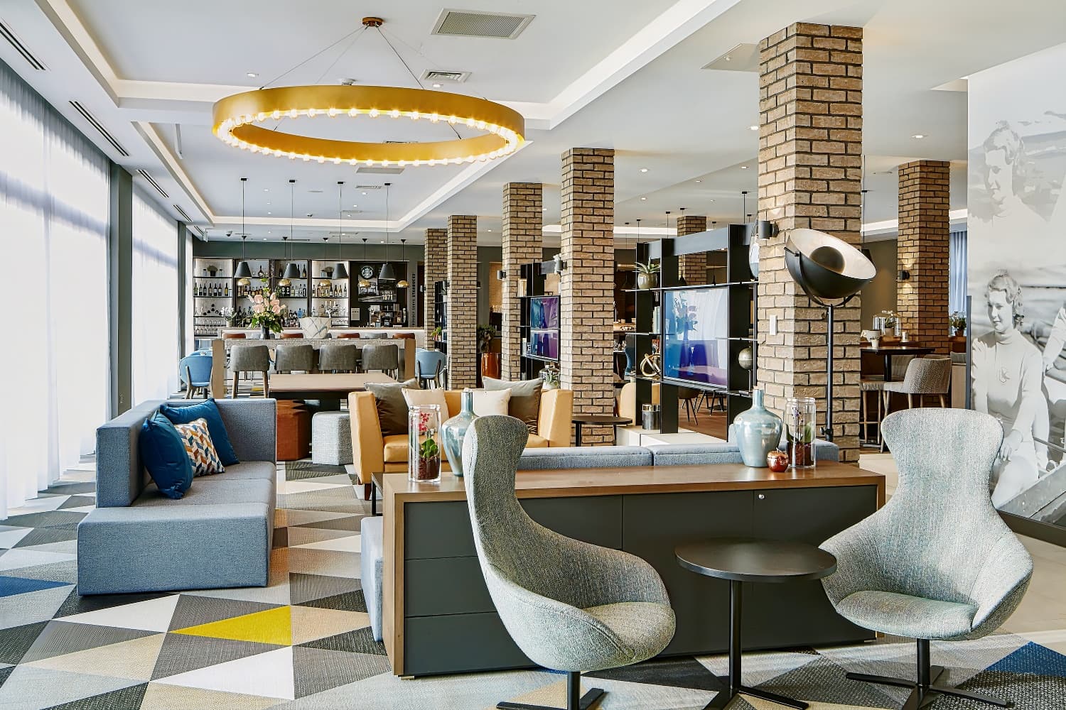 Courtyard Oxford South