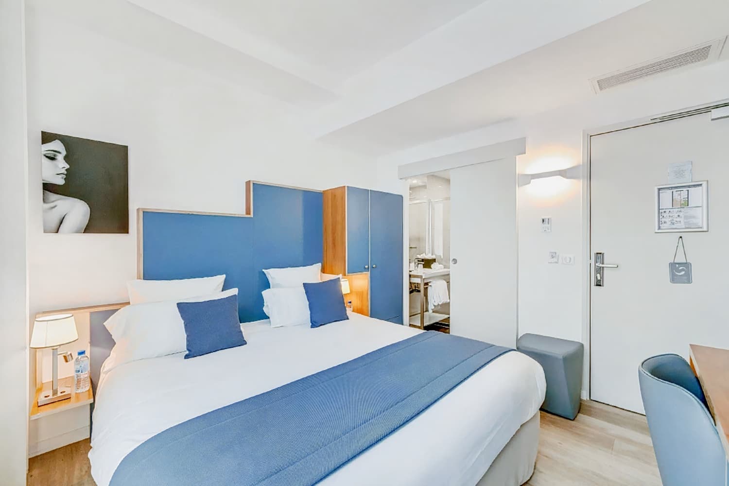 Villa Eiffel Mademoiselle