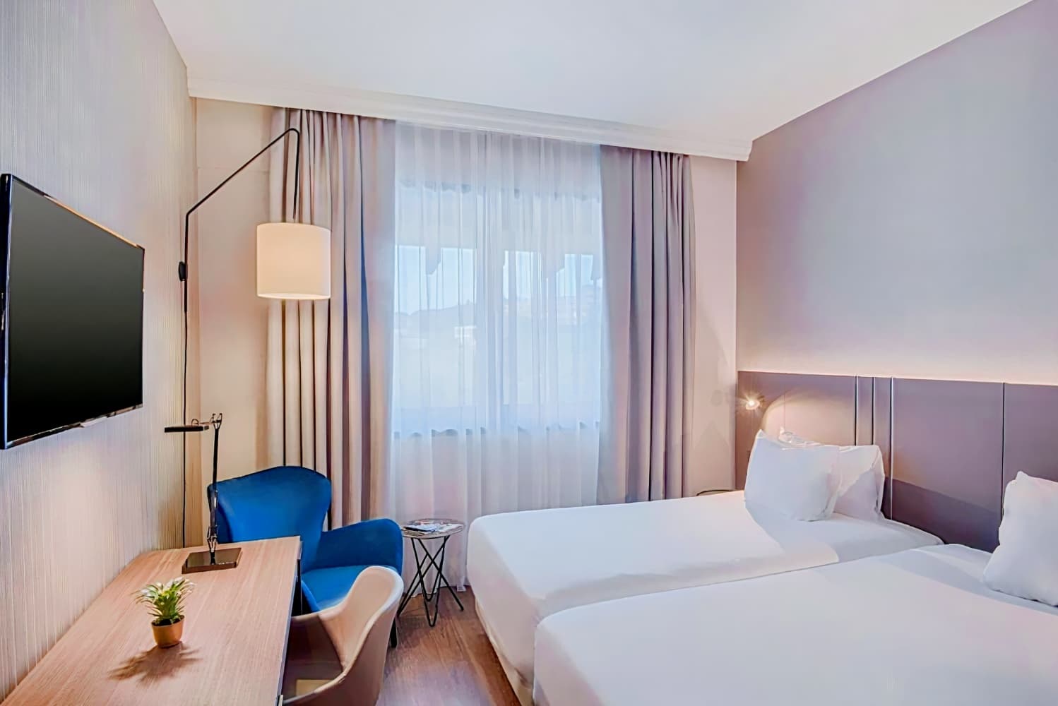 NH Roma Villa Carpegna