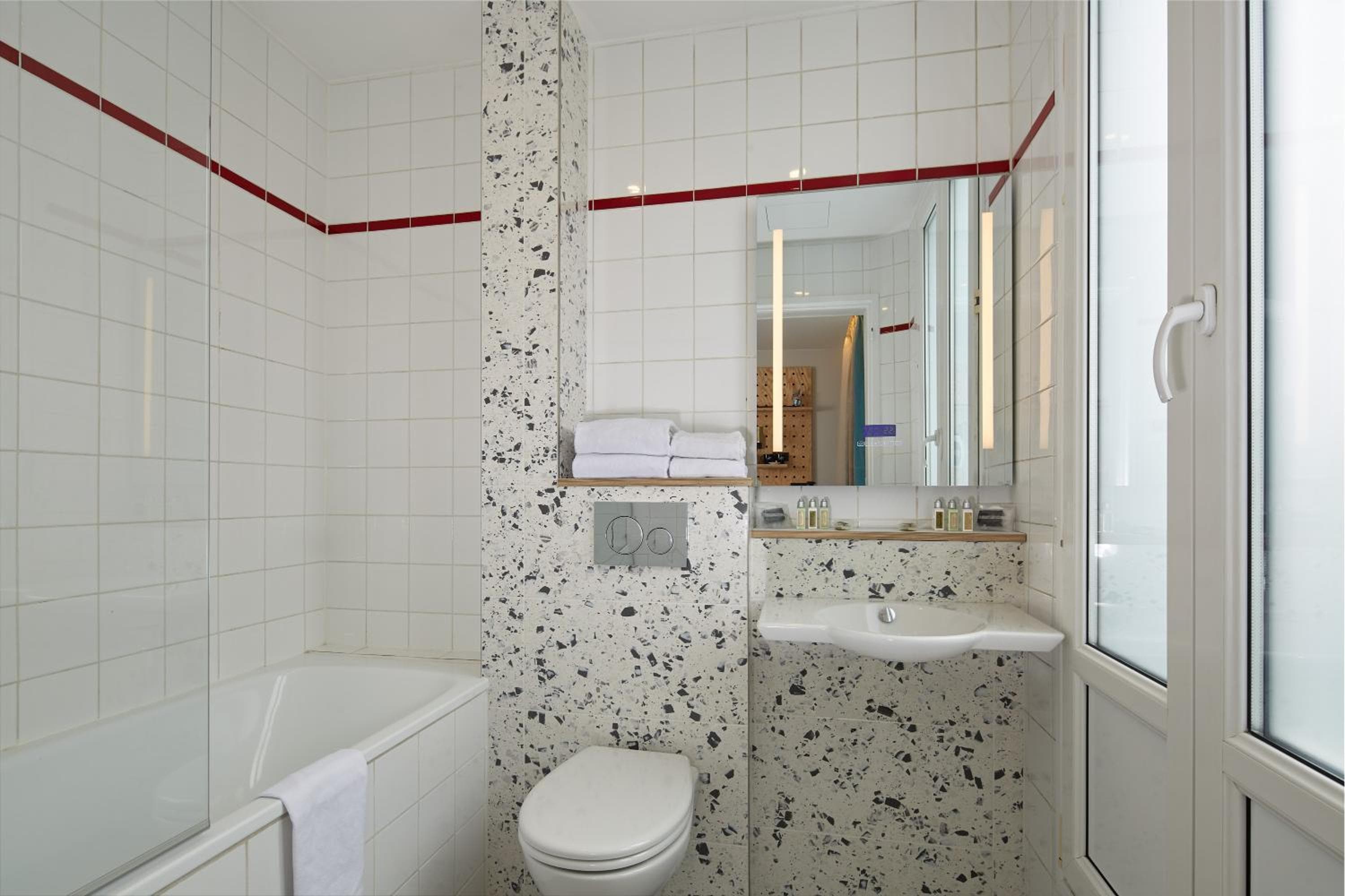 Hôtel Locomo - Gare de Lyon Bastille