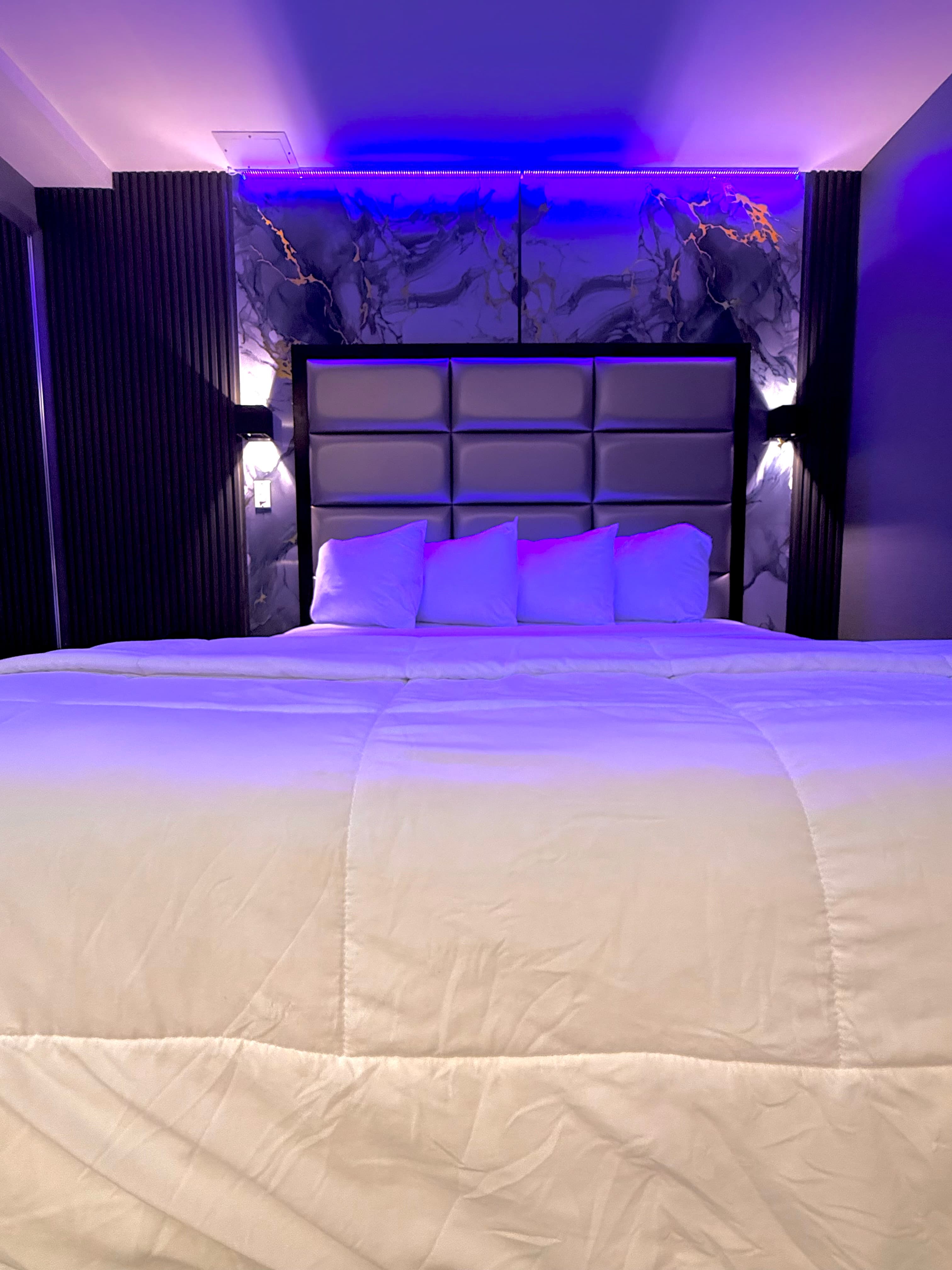 Umbrella Hotel Bronx