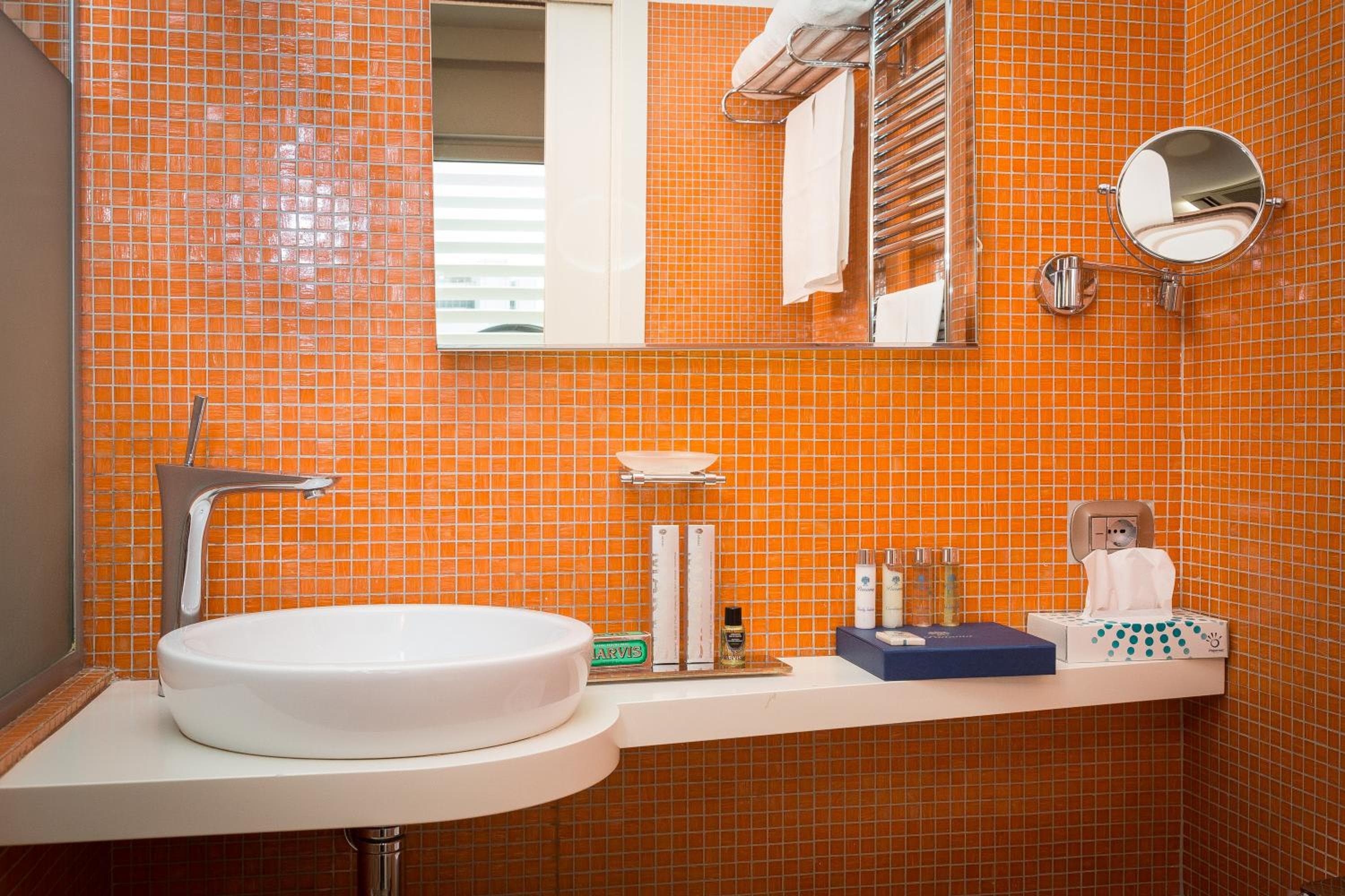 JC Contemporary Hotel