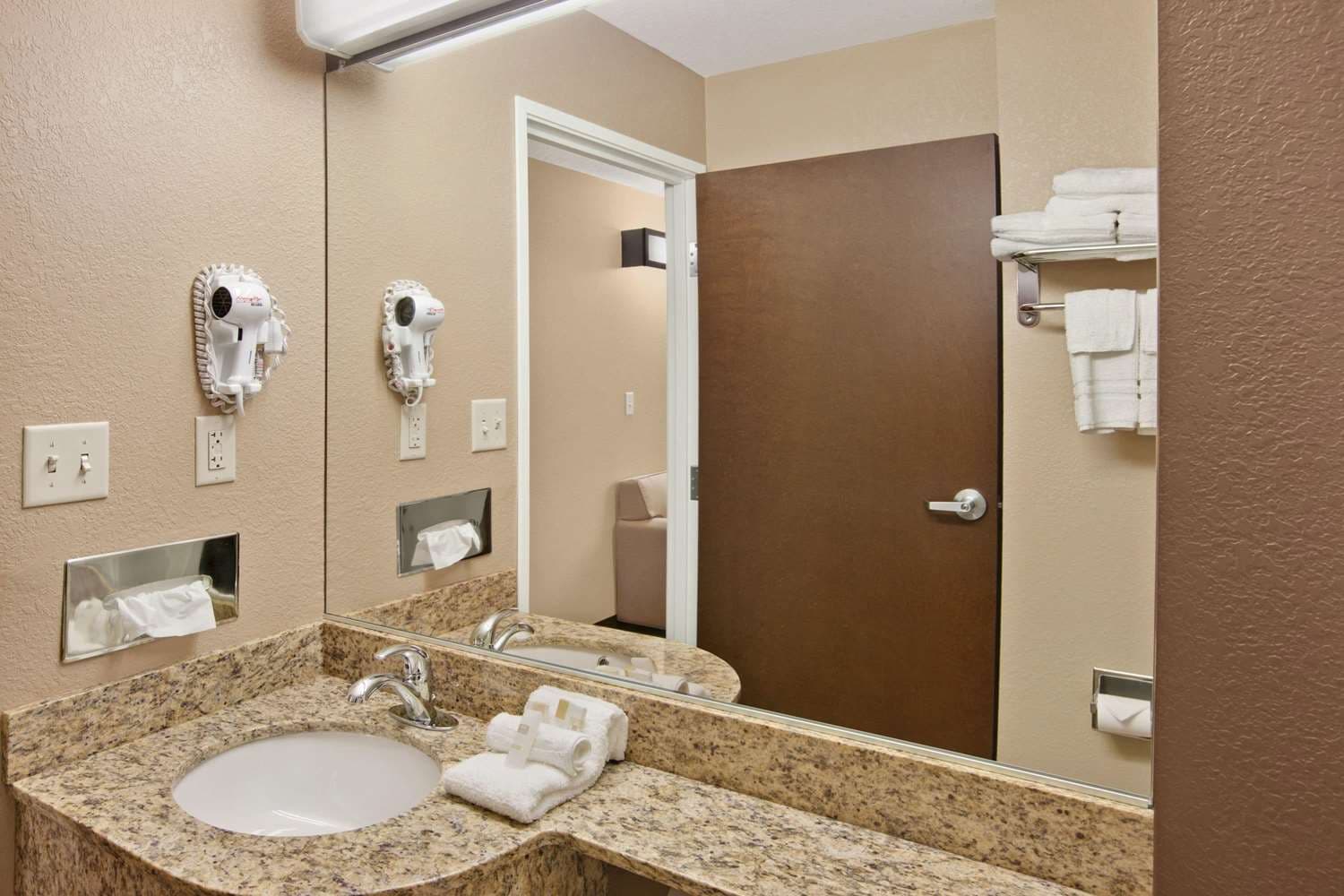 Microtel Inn & Suites by Wyndham Sayre