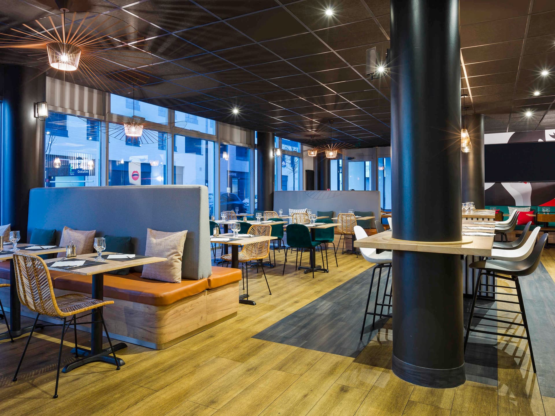 Ibis Styles Massy Opéra
