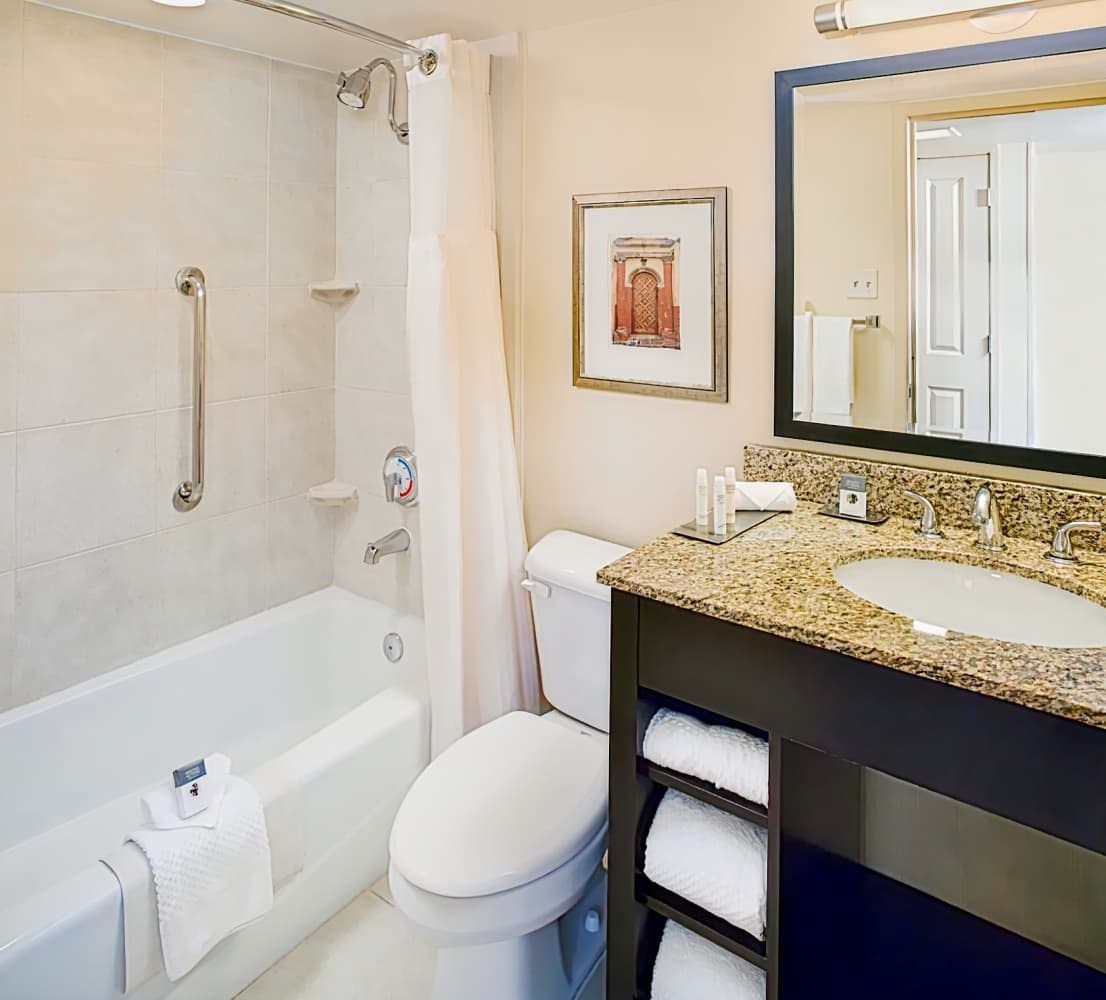 DoubleTree by Hilton Hotel New Orleans Airport