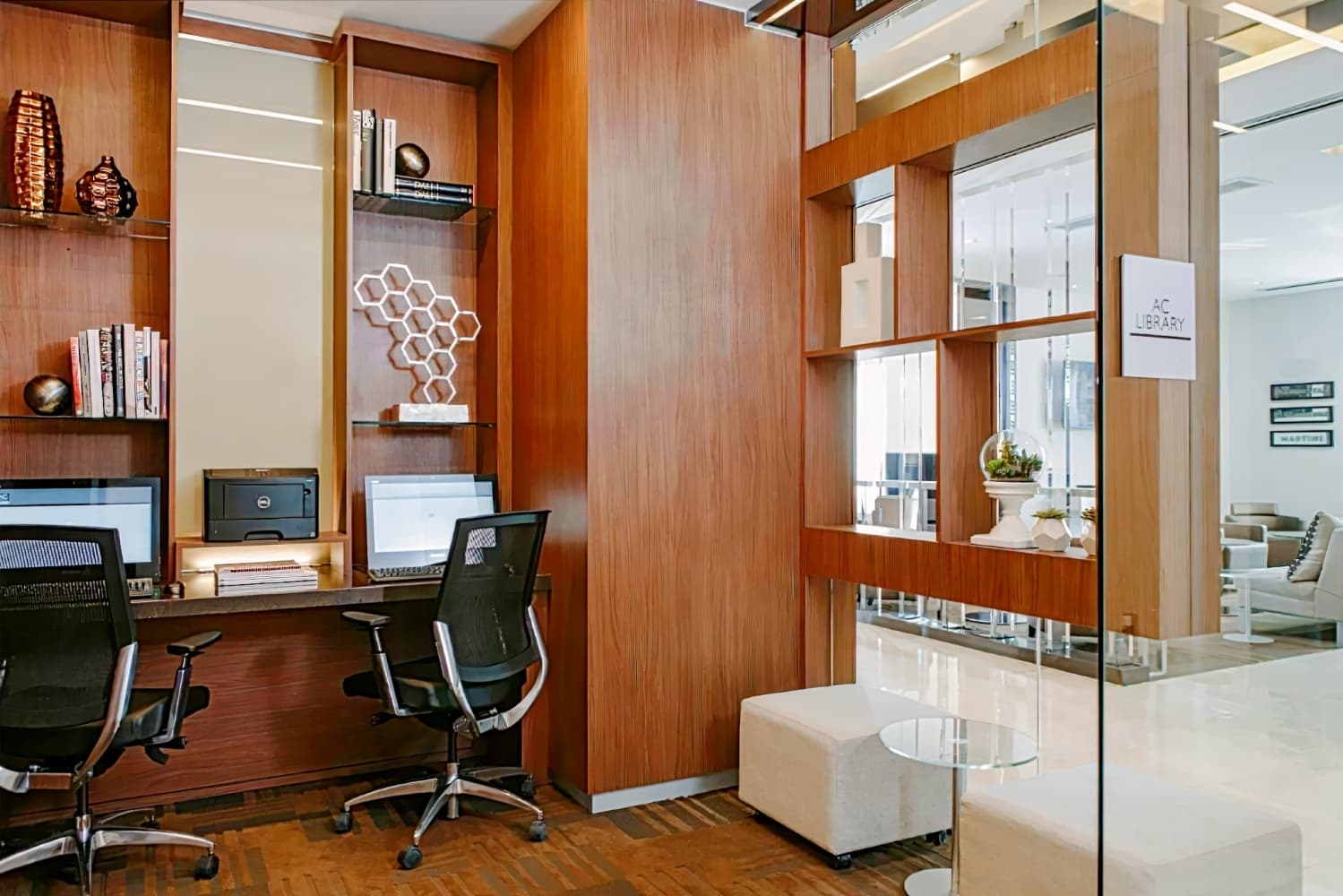 AC Hotel Kansas City Plaza