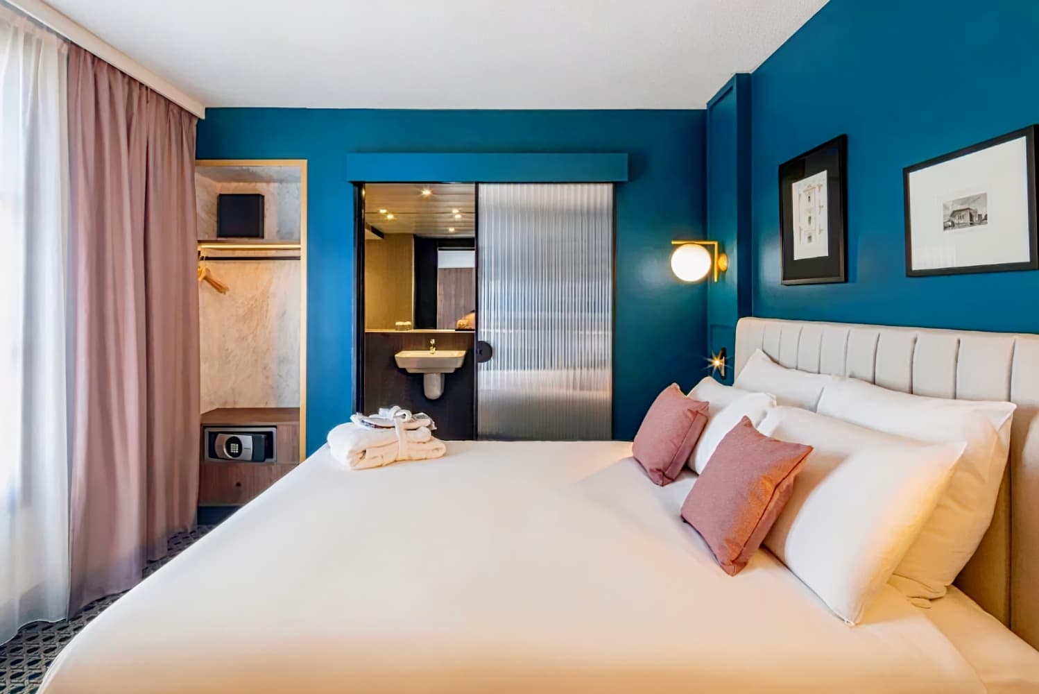 Mercure Versailles Chateau Hotel