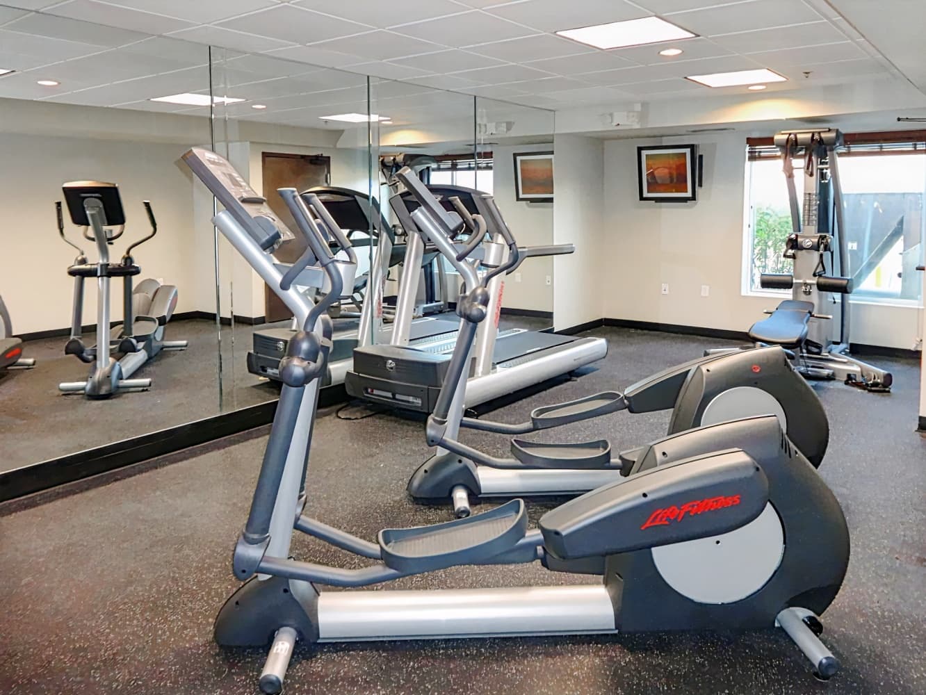 Country Inn & Suites by Radisson, Dearborn