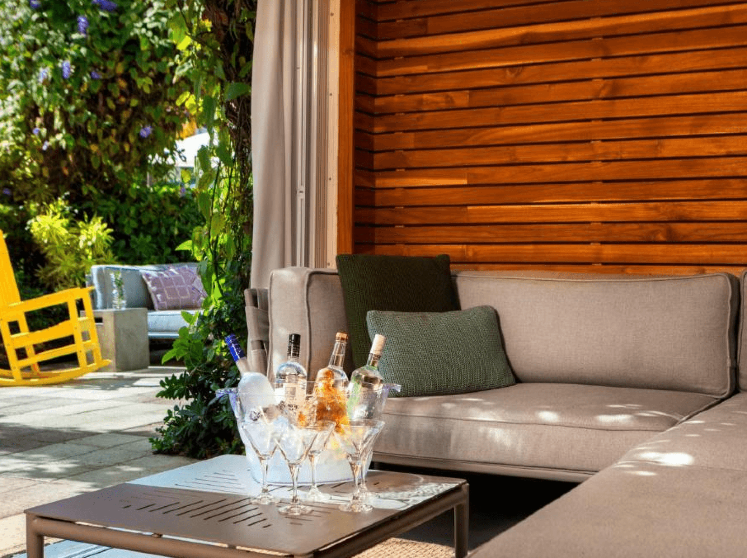 Kimpton Surfcomber Hotel by IHG