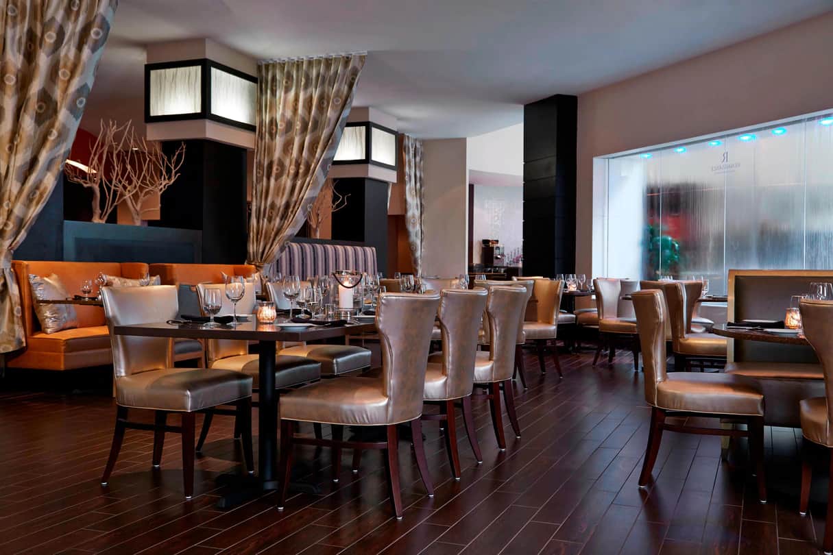 Renaissance Orlando Airport Hotel