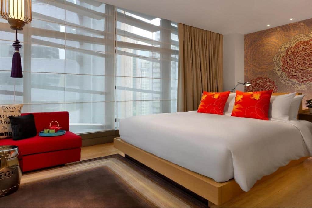 Indigo Hong Kong Island, an IHG Hotel