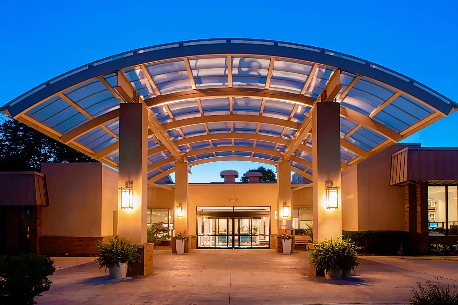 Sheraton Milwaukee Brookfield