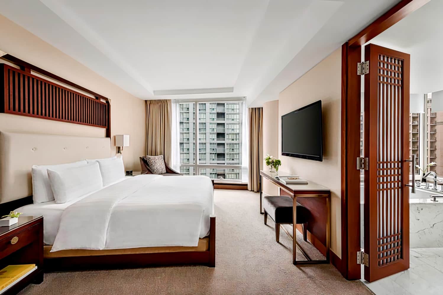 Shangri-La Hotel Toronto