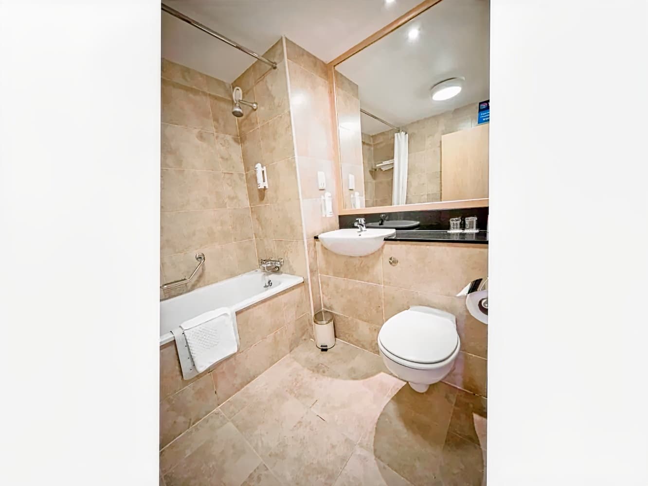 Travelodge Dublin Airport South