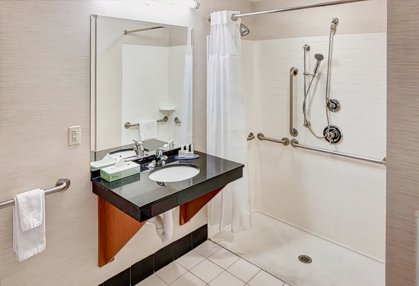 Fairfield Inn & Suites by Marriott Phoenix Chandler/Fashion Center