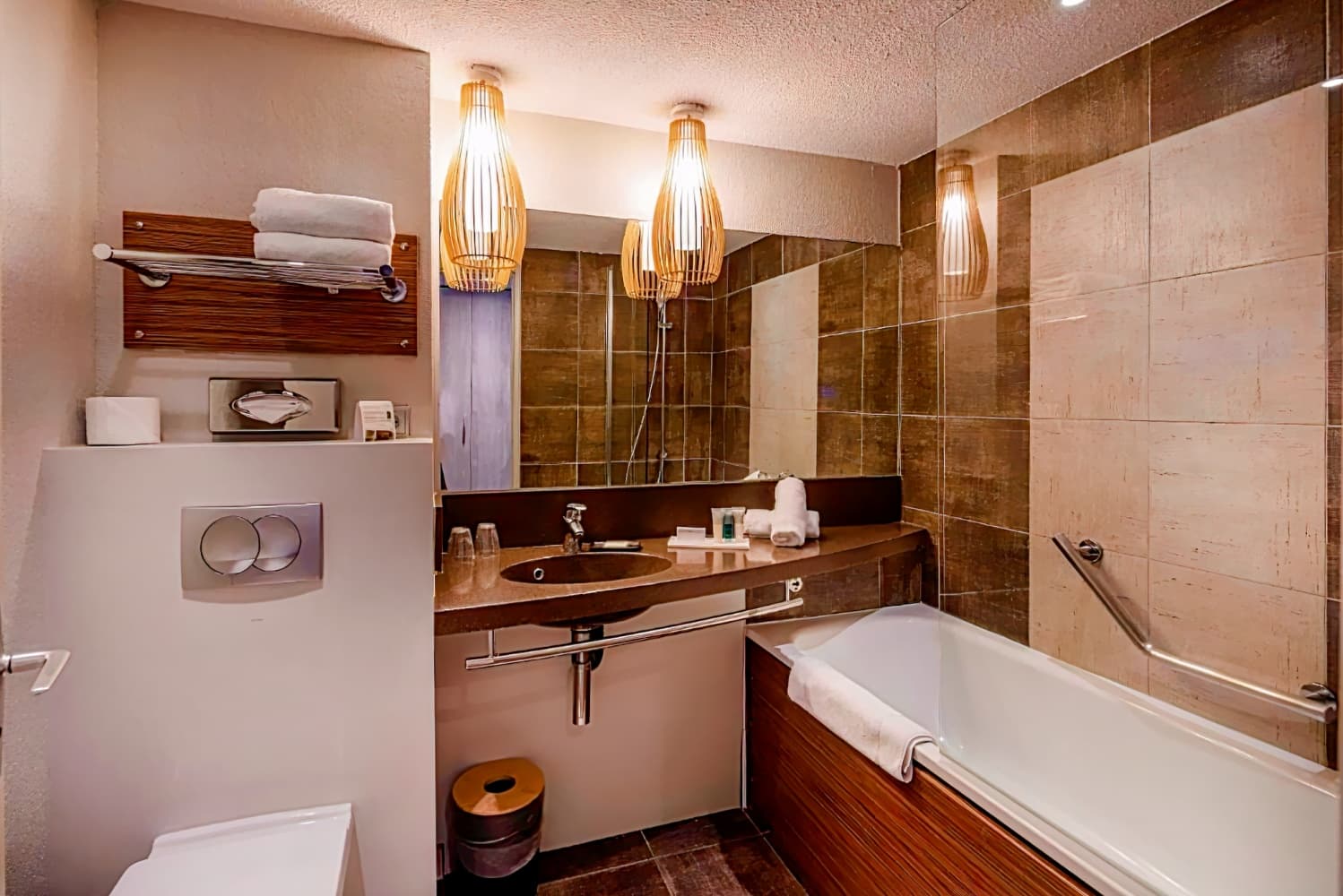 Hotel & Spa Les Bains de Camargue by Thalazur