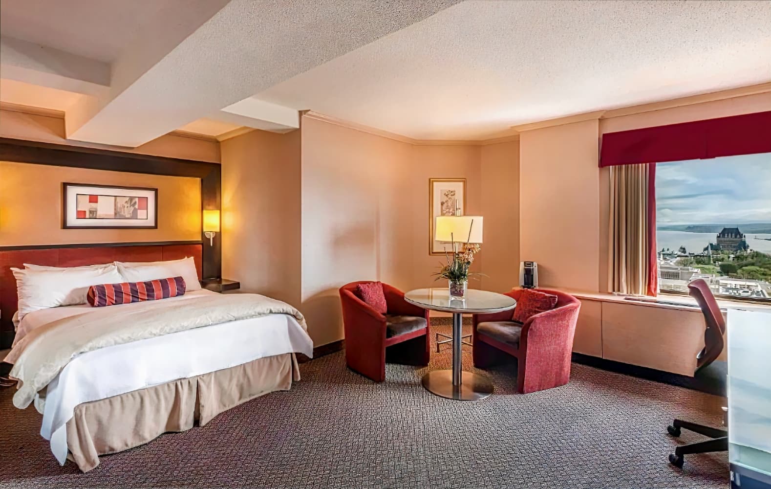 Hôtel Le Concorde Québec