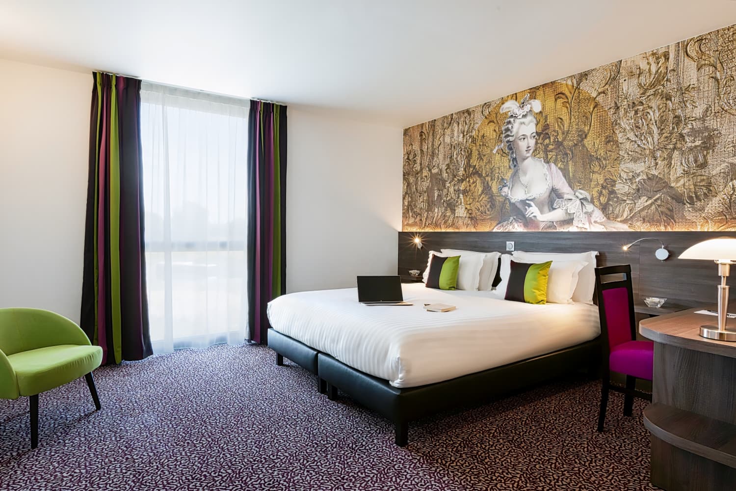 Hôtel Roi Soleil Prestige Plaisir - St Quentin