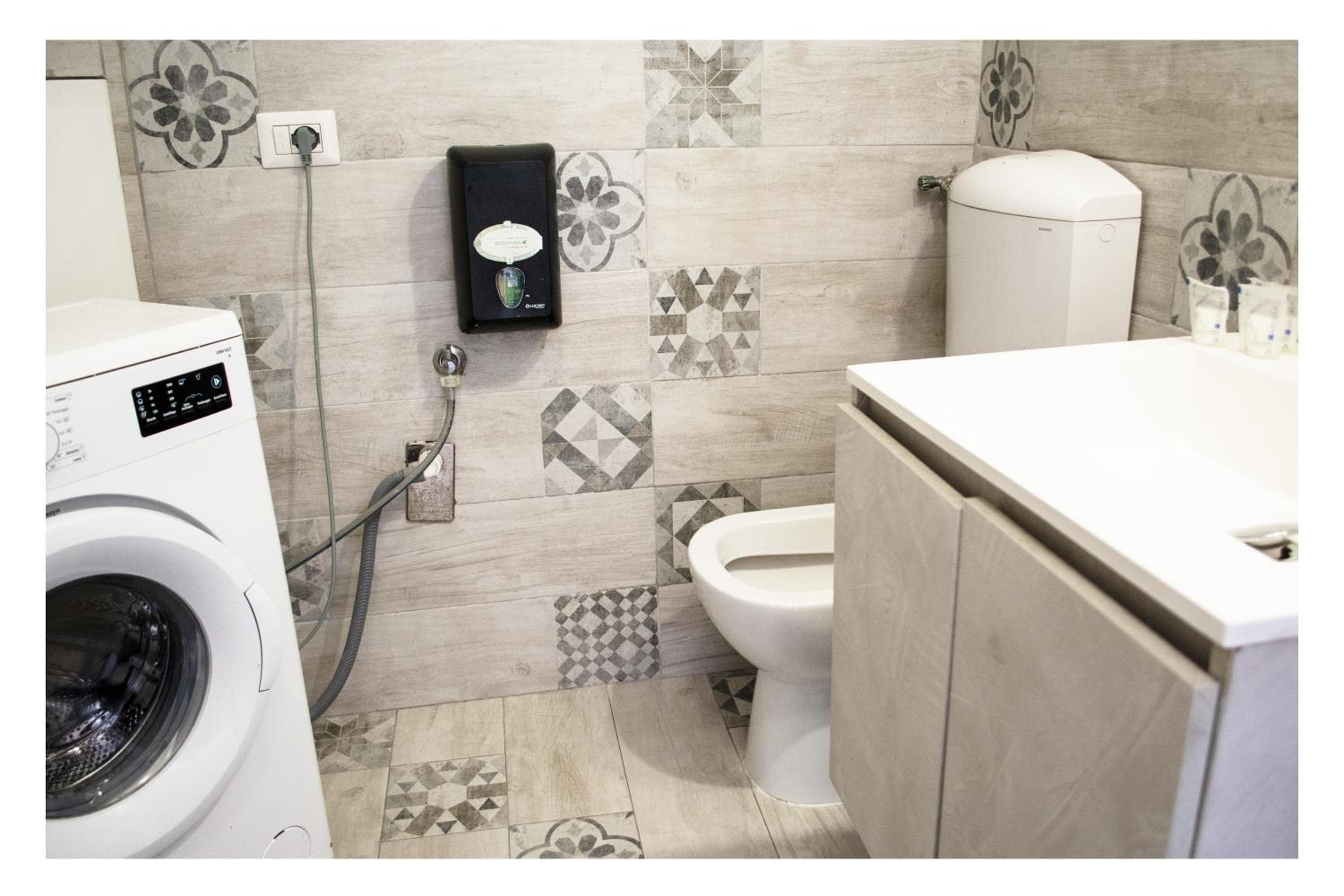 Ostia Holiday Collection