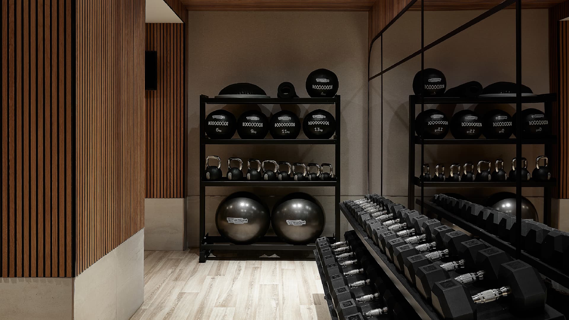 Vogue Hotel Montreal Downtown, Curio Collection by Hilton