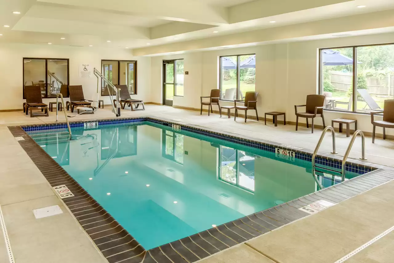 Comfort Inn & Suites