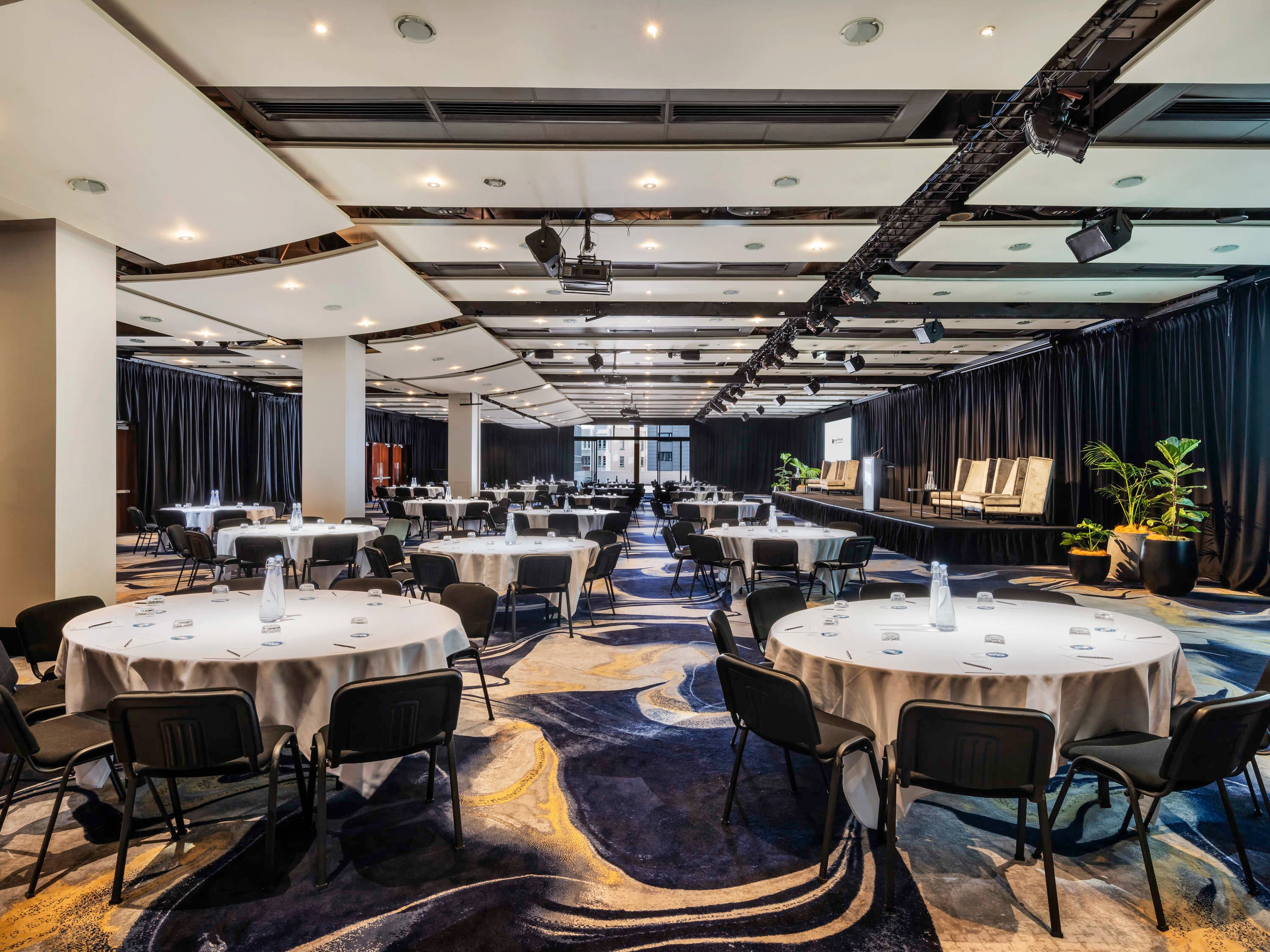 Pullman Auckland Hotel & Apartments