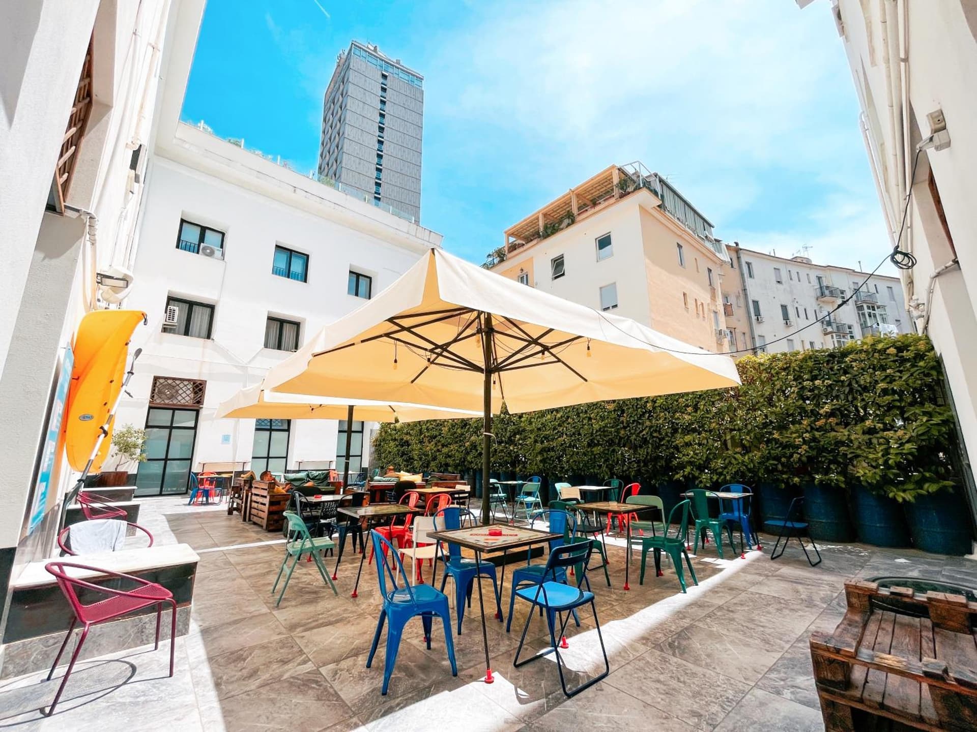 NeapolitanTrips Hotel (Ostello Bello Napoli)