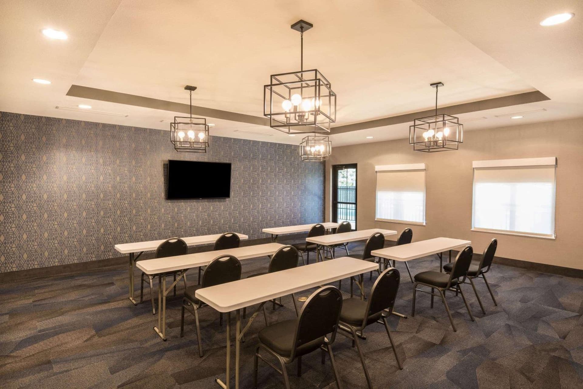 La Quinta Inn & Suites by Wyndham Las Vegas Airport South