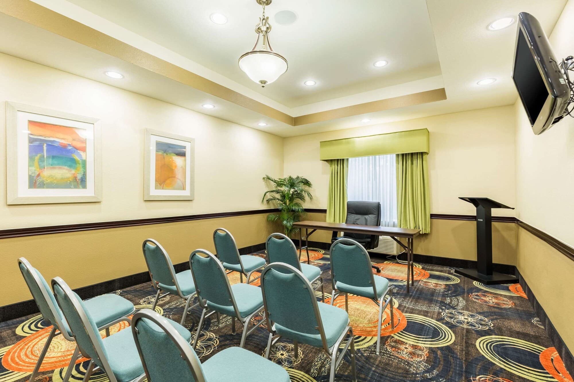 Comfort Suites Beaumont I - 10