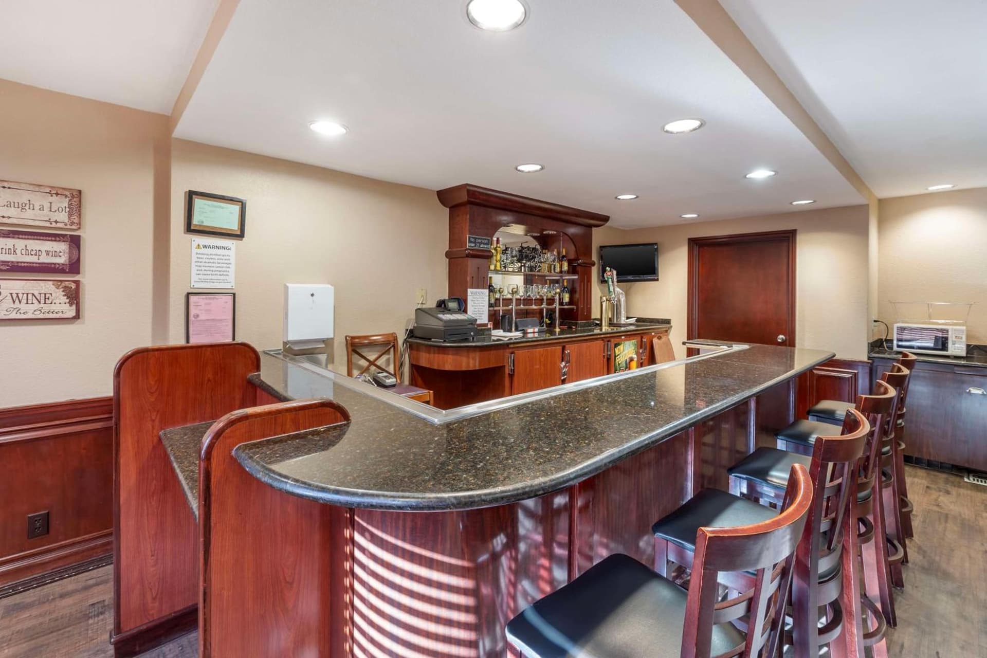 Best Western Plus Orchid Hotel and Suites