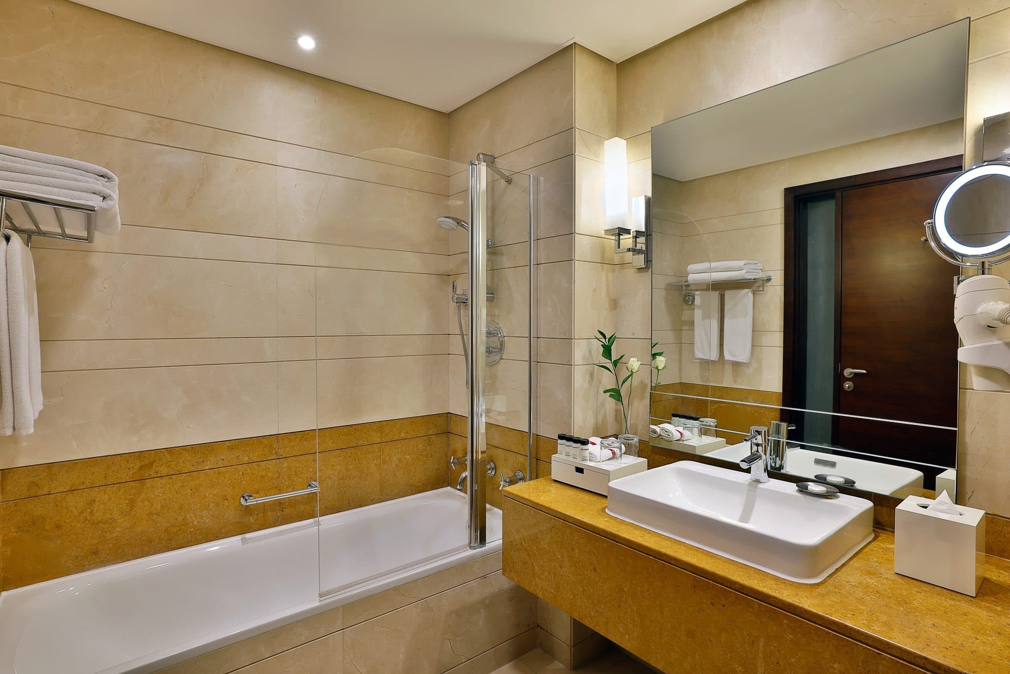 Grand Millennium Dubai Hotel