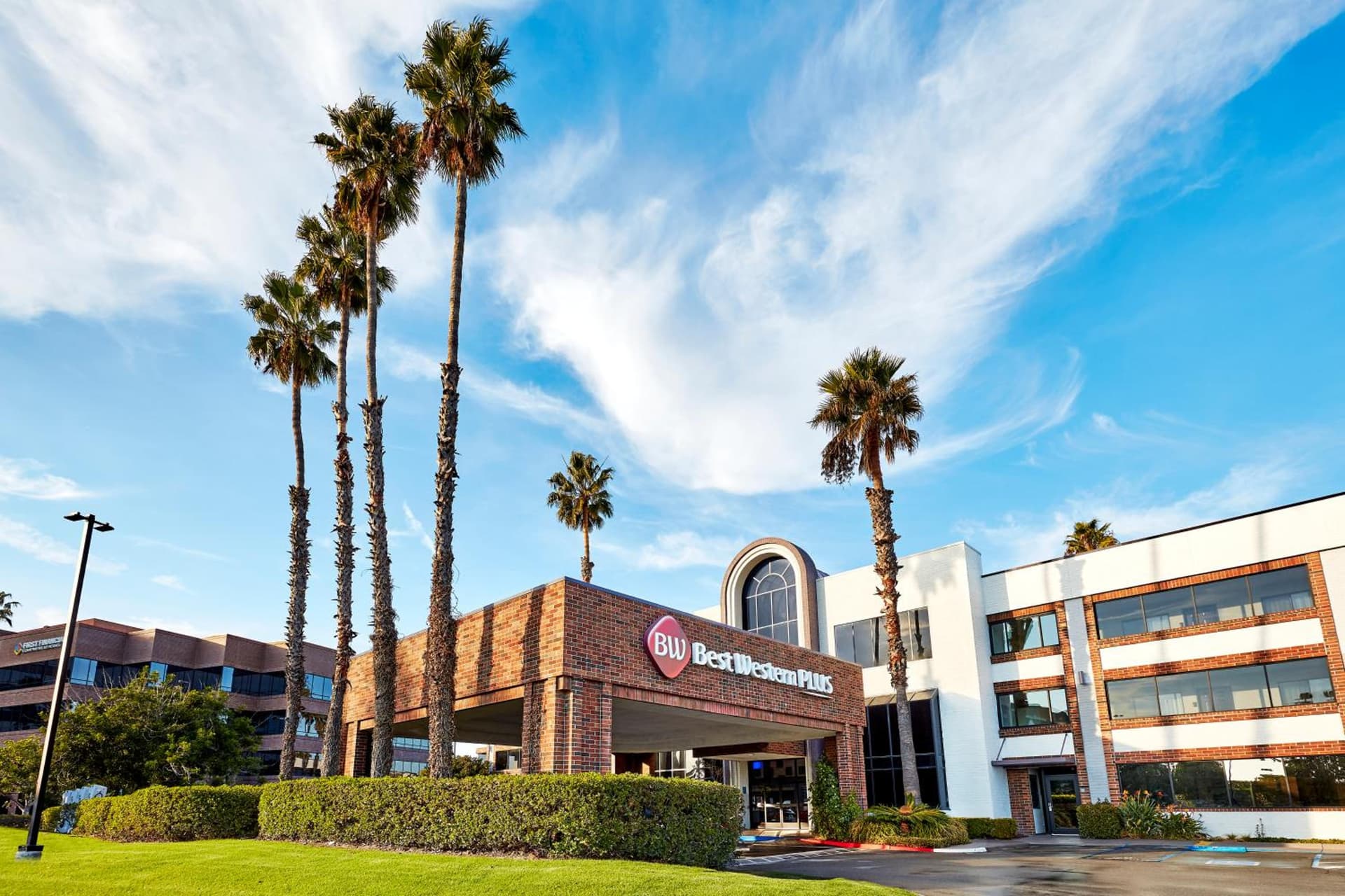Best Western Plus Meridian Inn & Suites, Anaheim-Orange