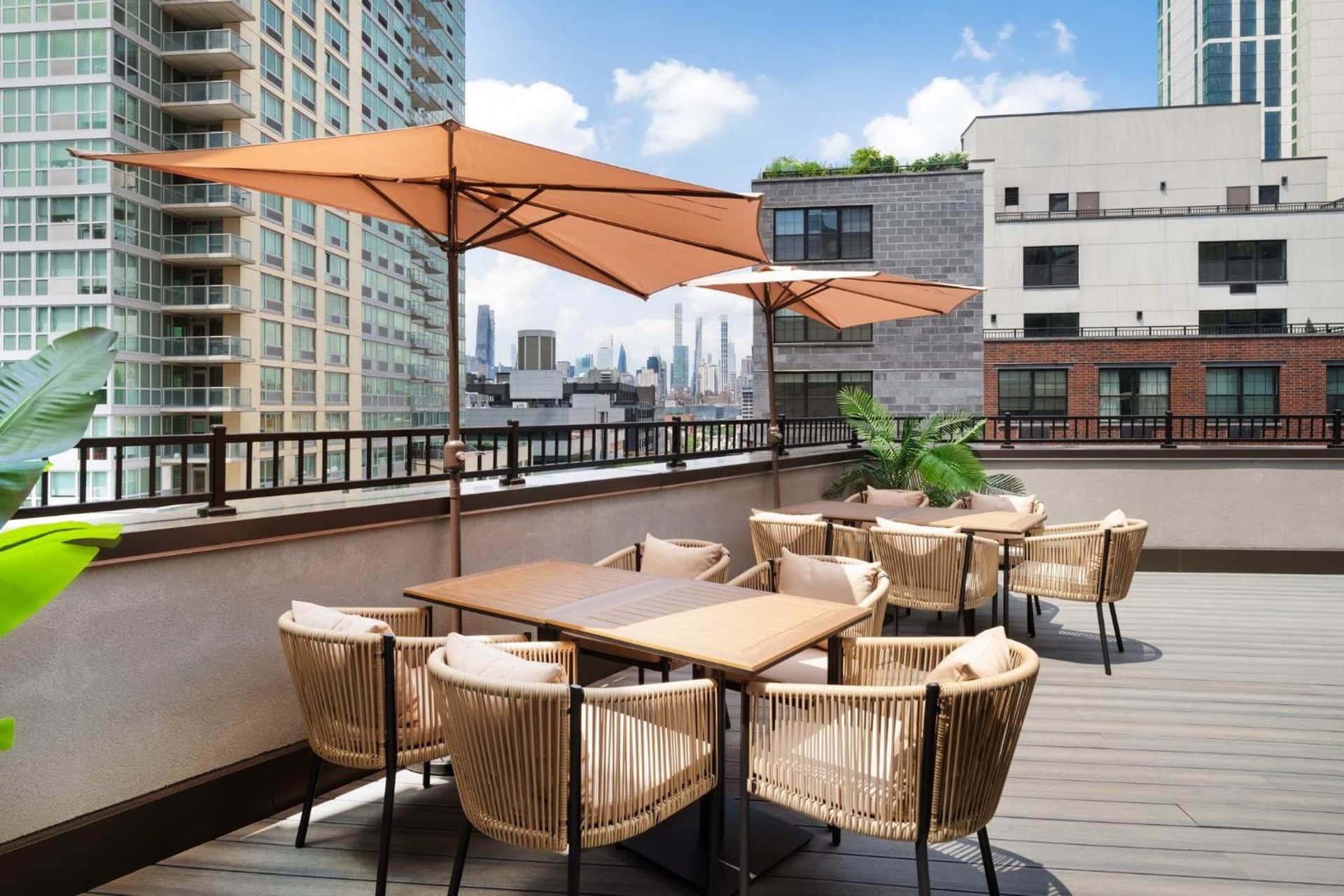 EVEN Hotel Long Island City - New York by IHG