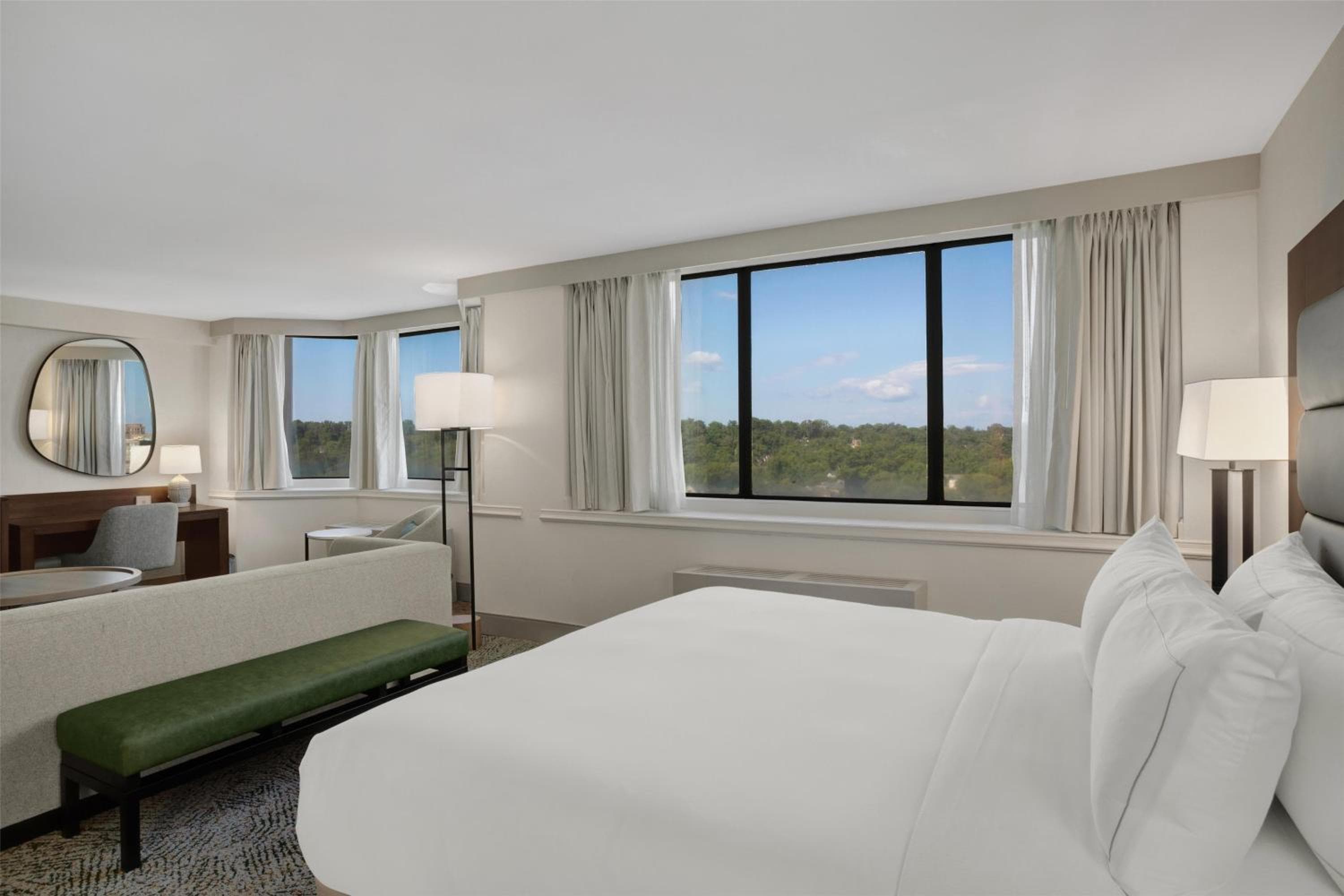 Hilton Arlington National Landing