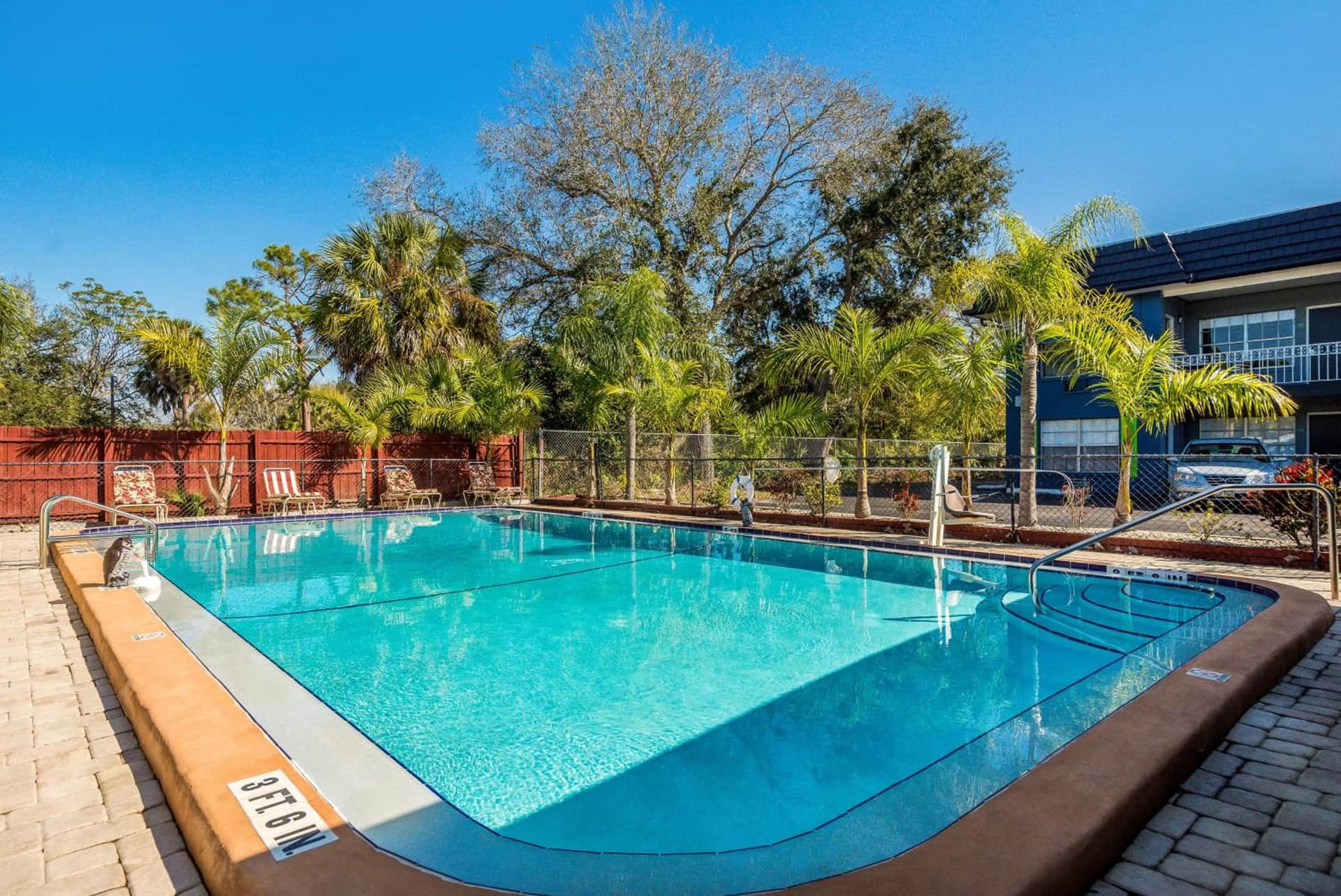 SureStay Hotel by Best Western Sarasota Lido Beach