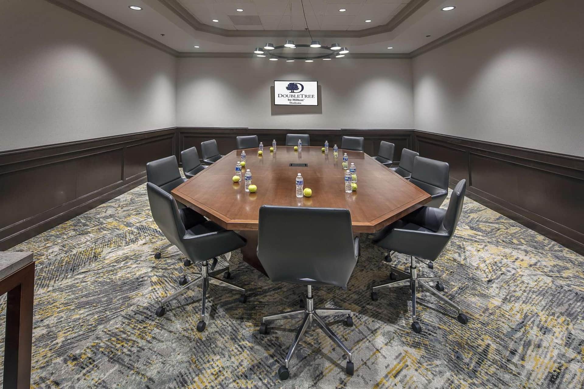 DoubleTree by Hilton Modesto