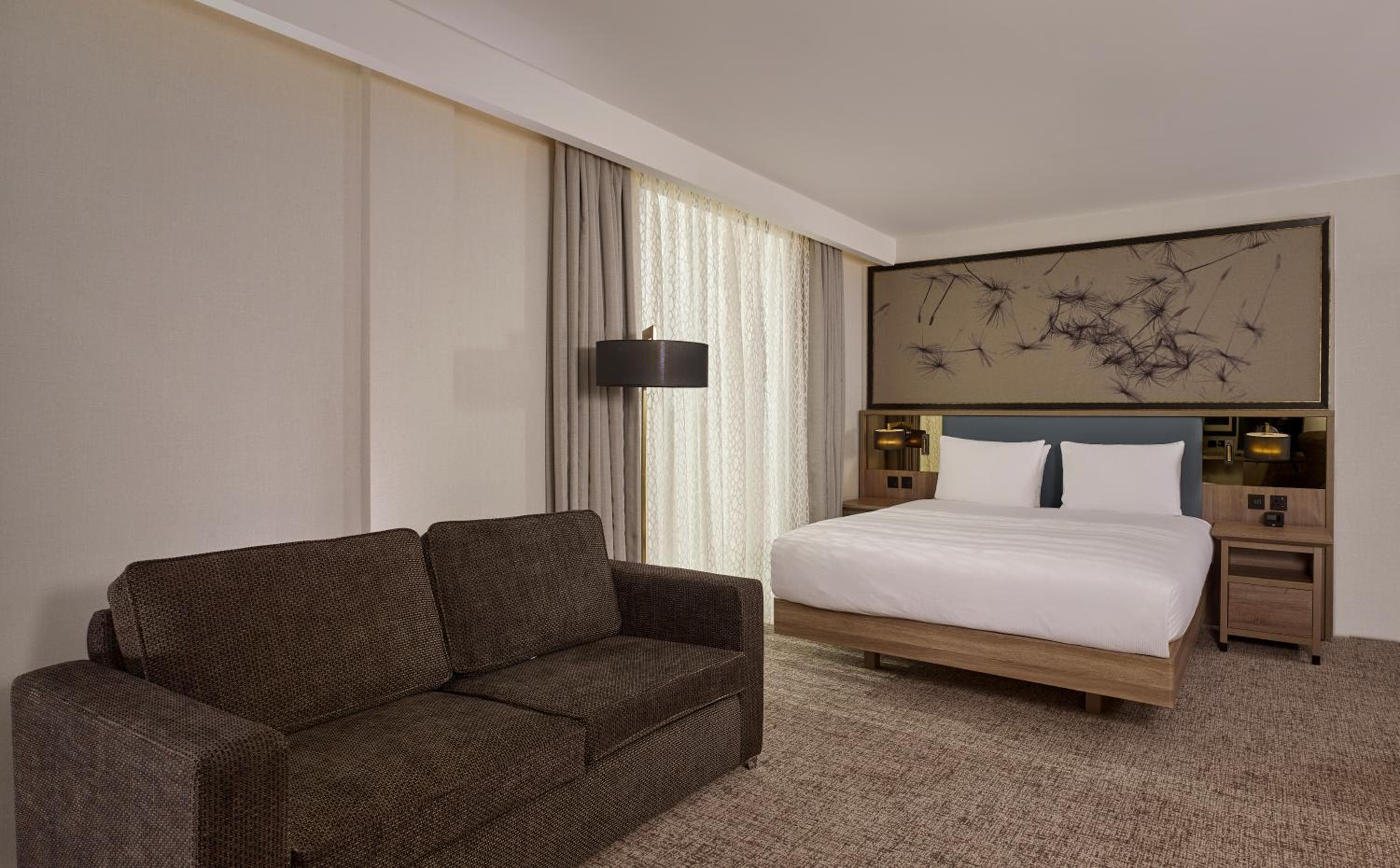 DoubleTree by Hilton Hull