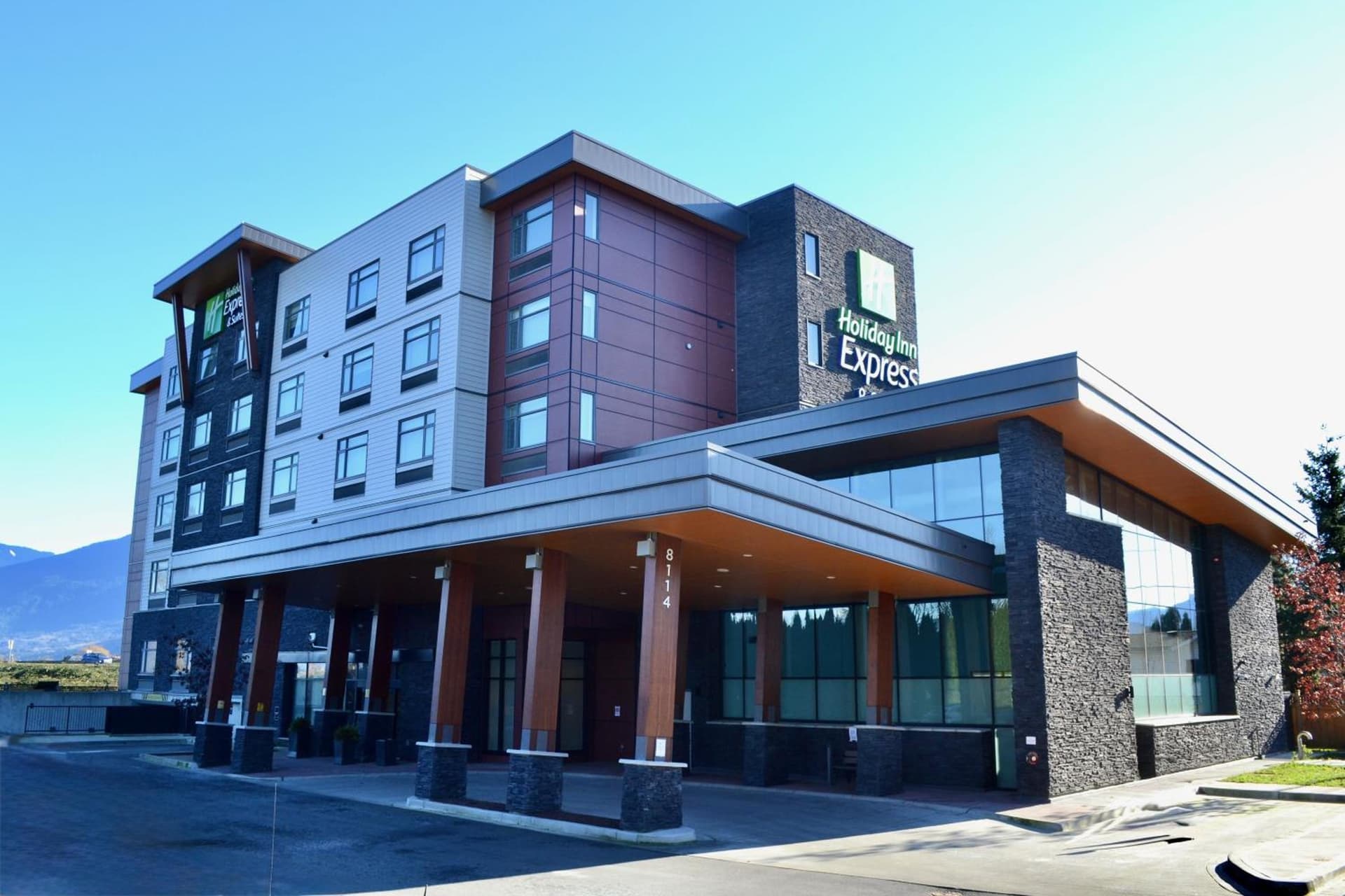 Holiday Inn Express & Suites - Chilliwack East an IHG Hotel