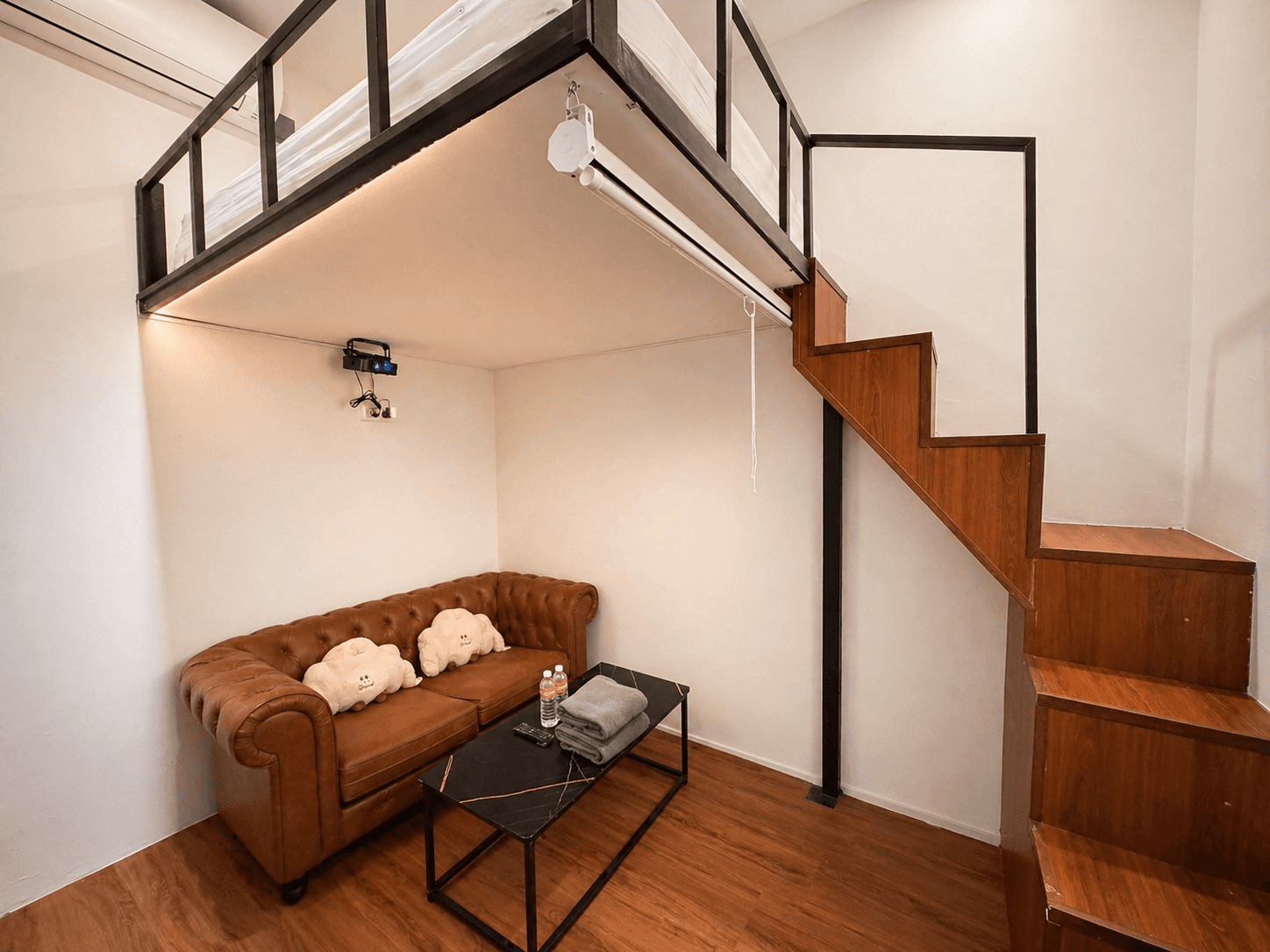 Bugis Social