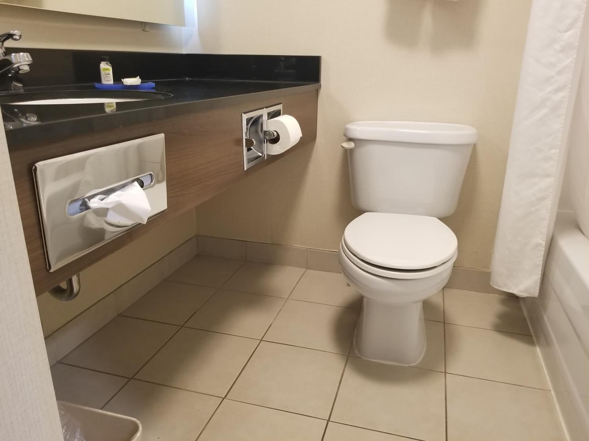 Holiday Inn Express Edmonton Downtown by IHG