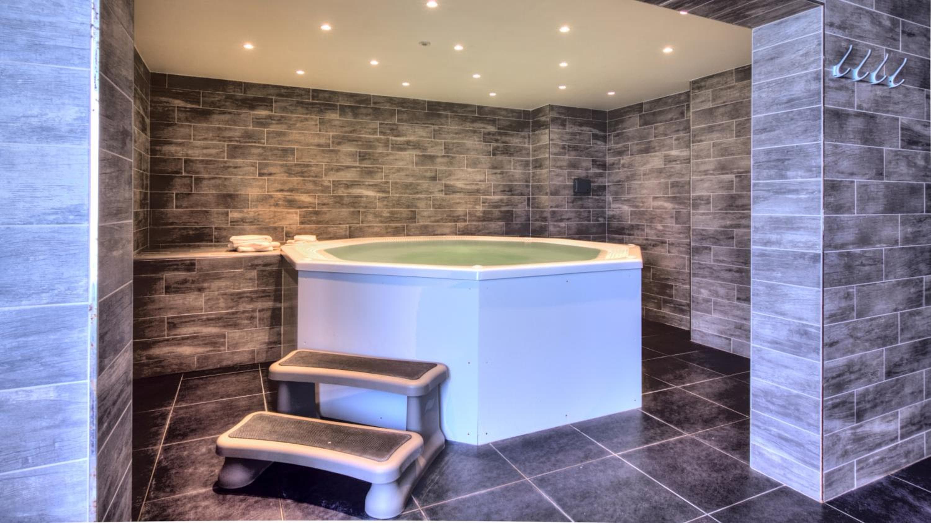 Hotel et Aparthotel Casteau Mons