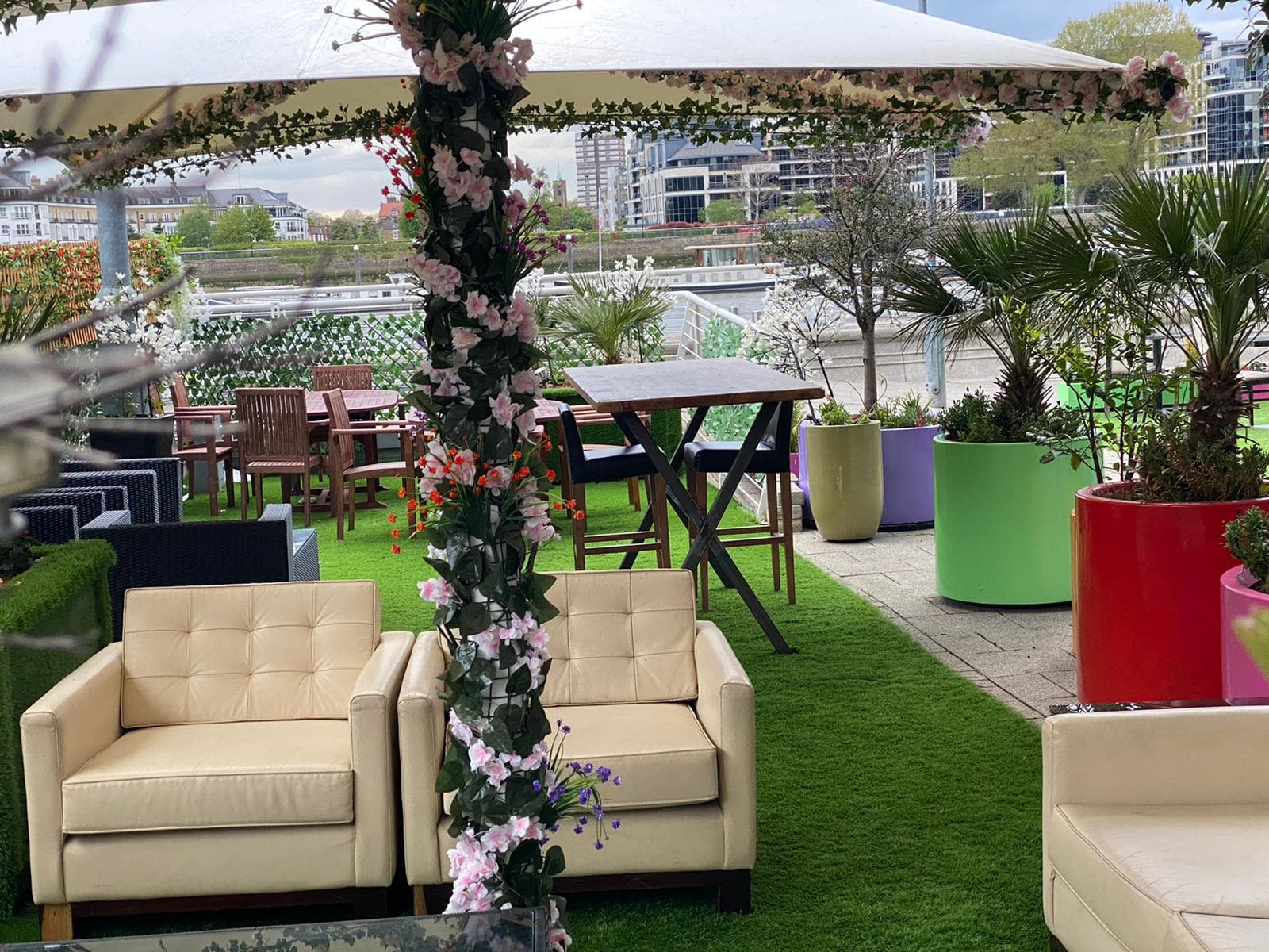 Hotel Rafayel on the Left Bank