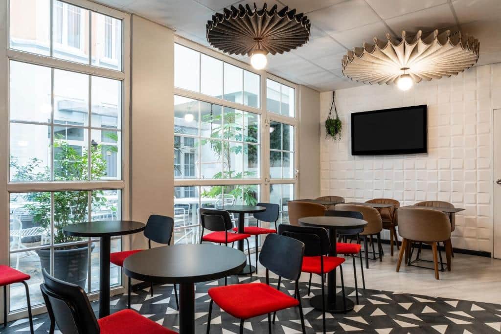 ibis Paris Ornano Montmartre North 18th