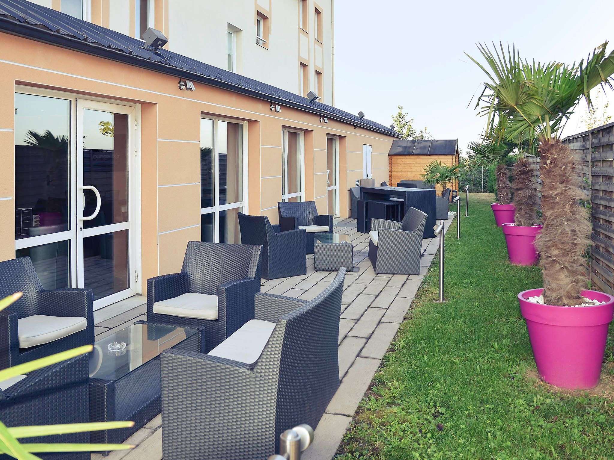 Mercure Lyon Est Chaponnay Hotel