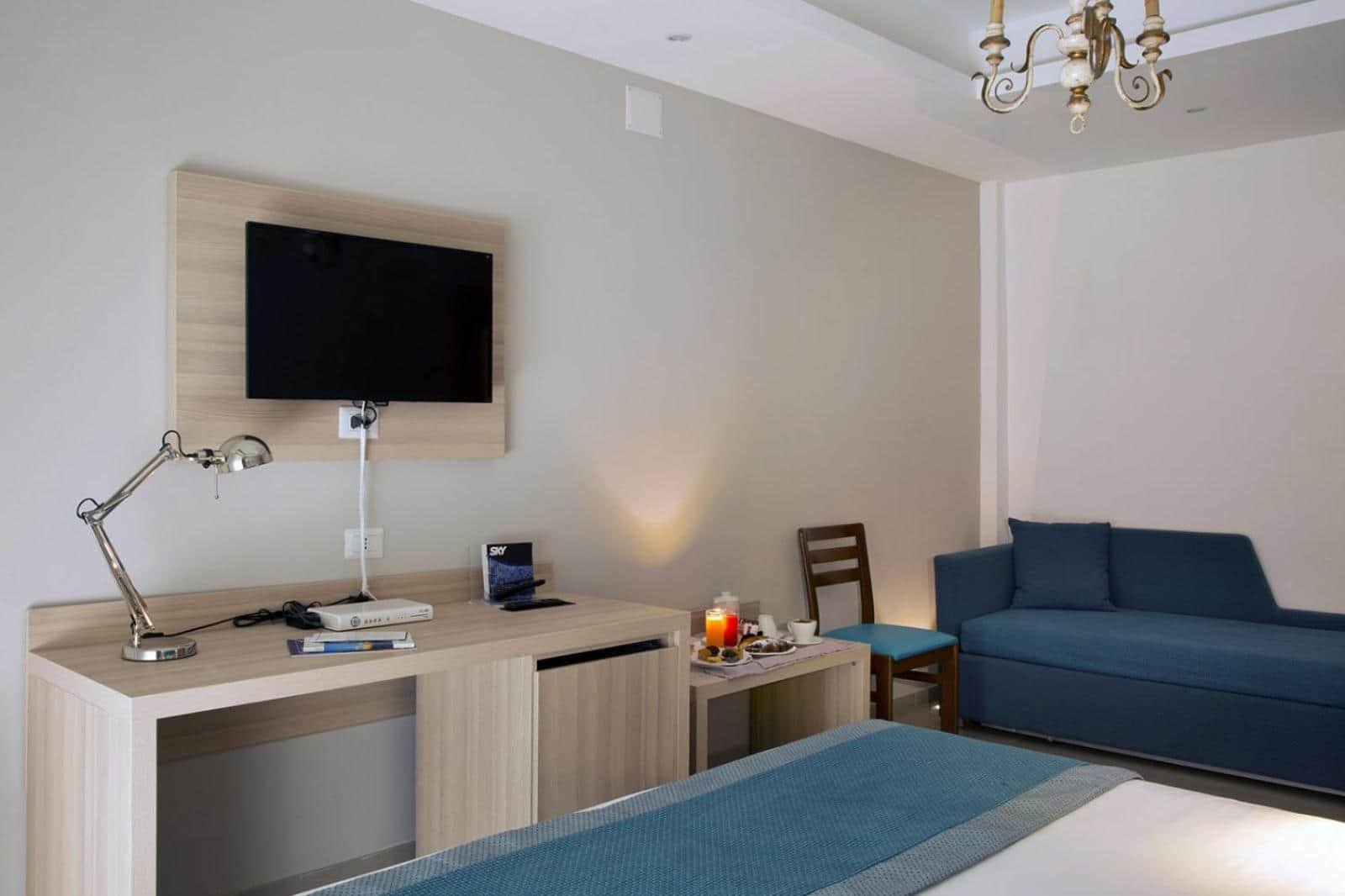 American Hotel