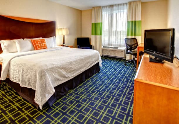 Fairfield Inn & Suites Naples