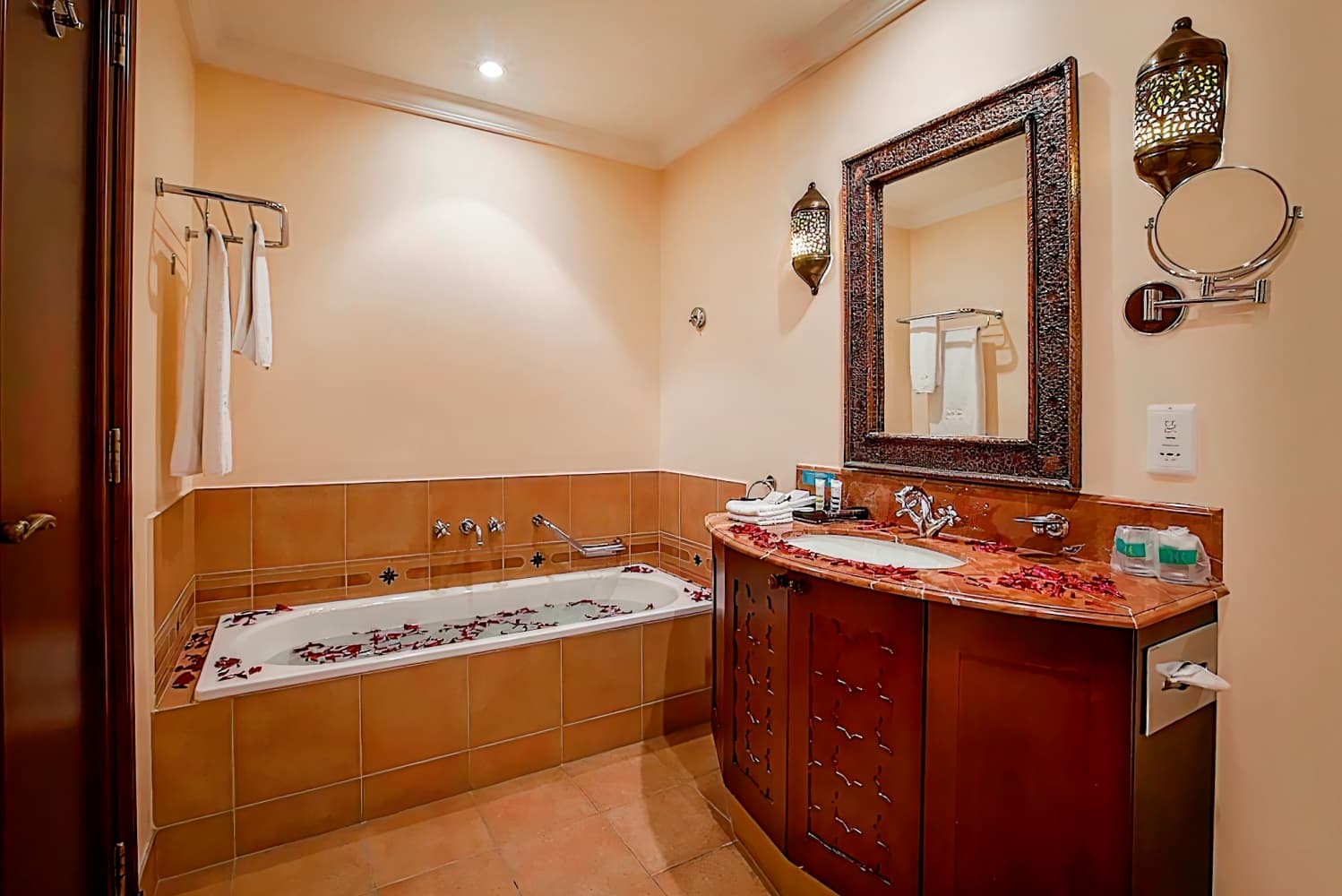 Mercure Grand Hotel Seef - All Suites
